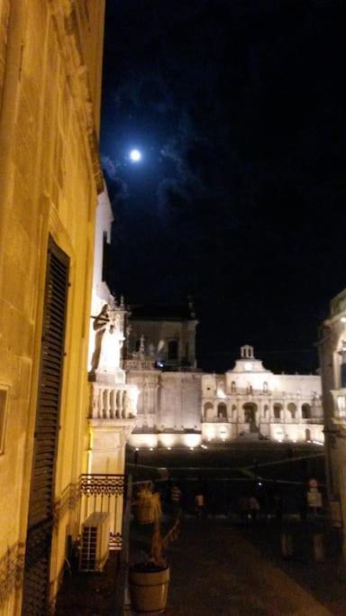 Апартаменты I Balconi Sul Duomo Лечче Экстерьер фото